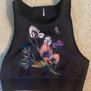 Ultracor workout top size small black with design . Front and back